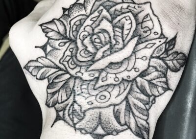 Tattoo Handrücken Rose